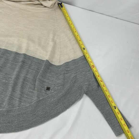 Smartwool Nokoni Colorblock poncho/sweater cowl neck in Natural & Silver size S - Picture 11 of 13
